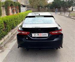 تۆیۆتا کامری